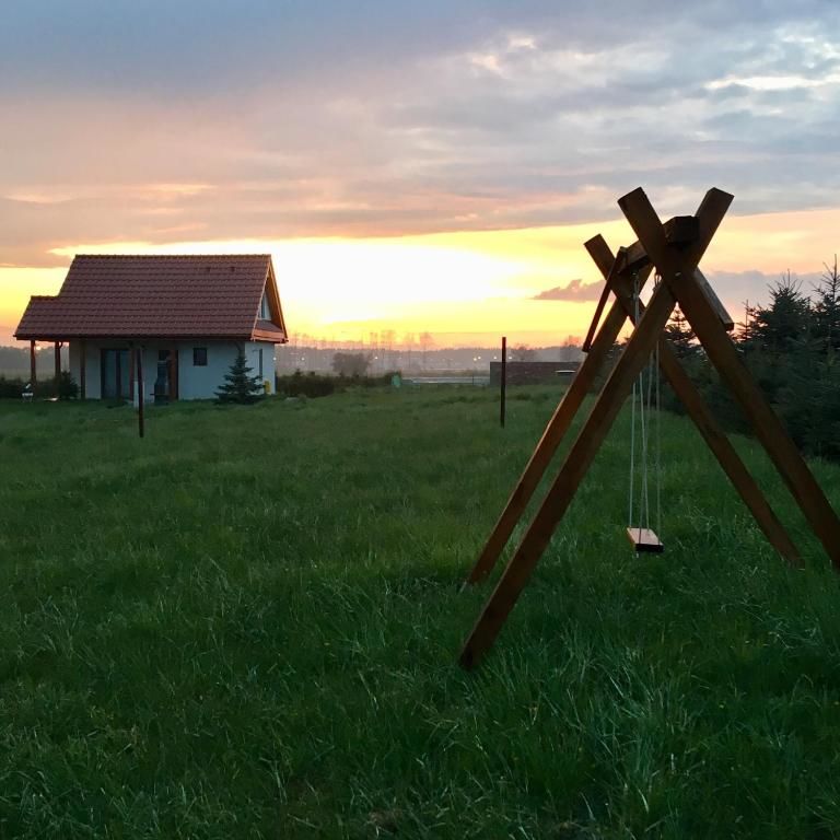 Дома для отпуска Wygodny murowany domek- NOWY Домбки